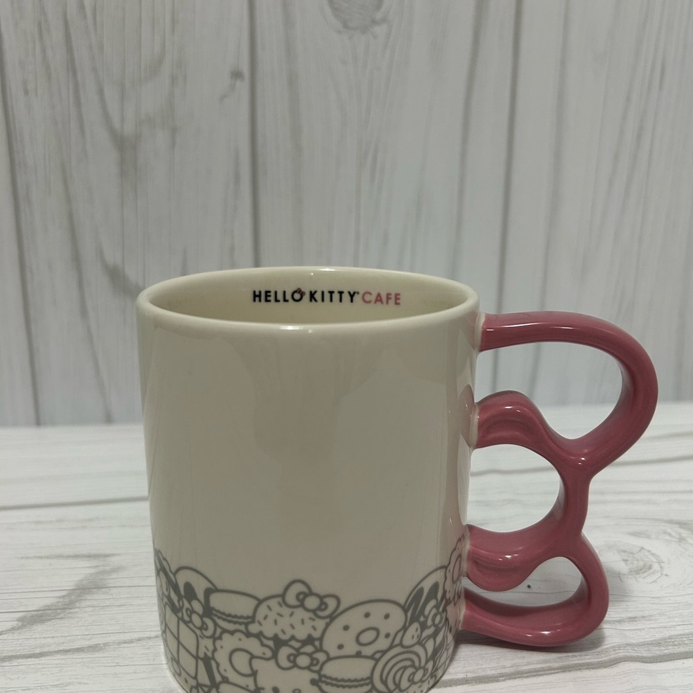 Hello kitty mug